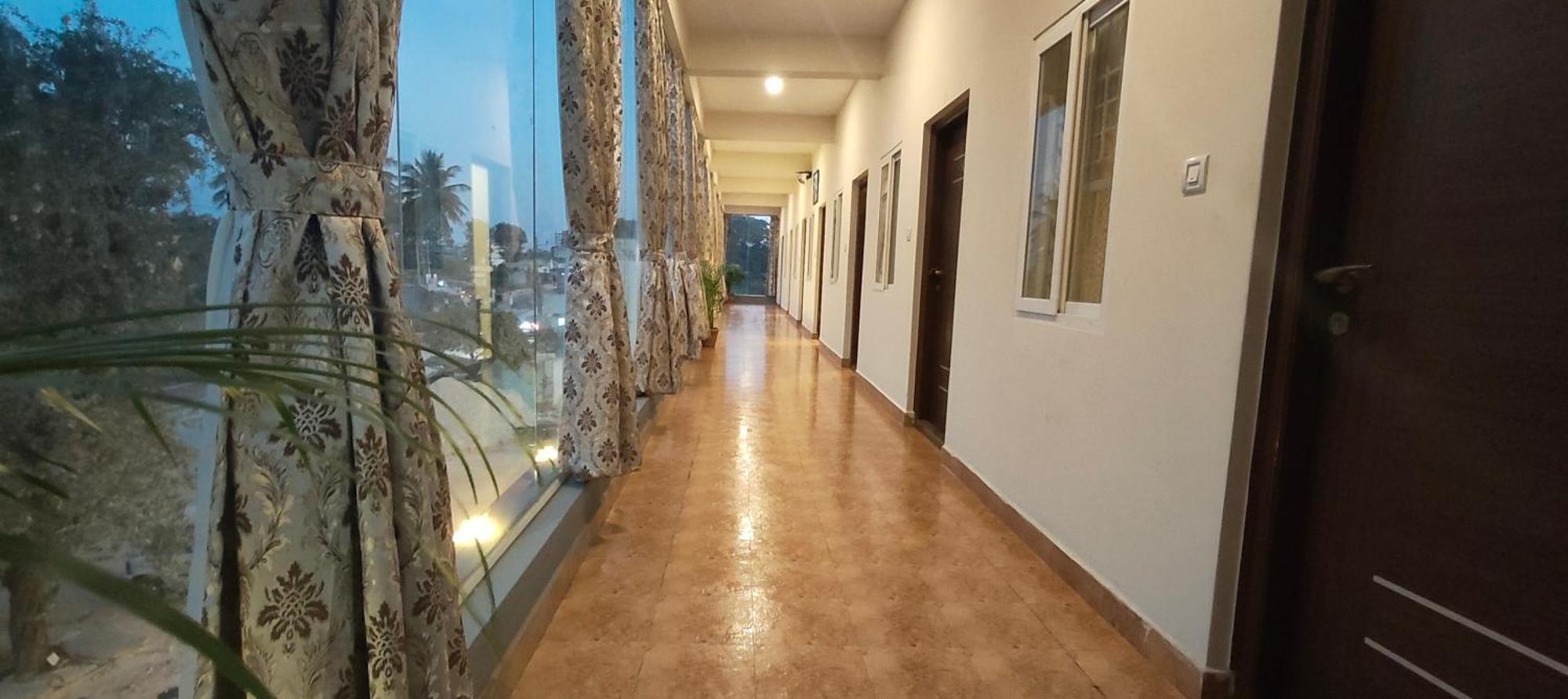 Hotel Amulya Regency Bayappanhalli Exterior photo